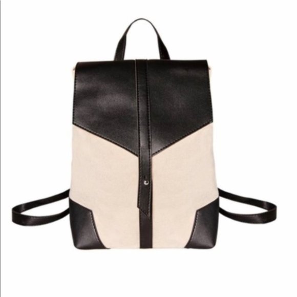 Deux Lux Handbags - 🎊Host Pick! Deux Lux Demi Backpack Black & white